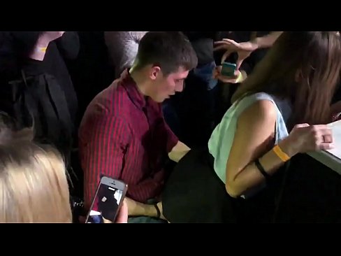 ❤️ Sex real într-un club de noapte rusesc. O rusoaică de 18 ani în anus și vagin futută într-un club de noapte ️❌  at us ro.ttsex.ru ❤