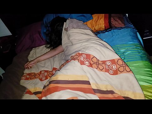 ❤️ Fiul vitreg care își ceartă tânăra mamă vitregă în timp ce ea doarme. ️❌  at us ro.ttsex.ru ❤
