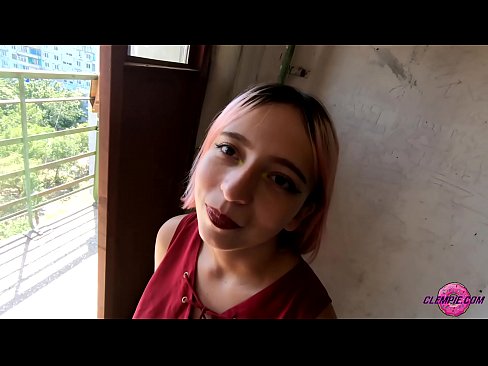 ❤️ O studentă senzuală o suge unui străin în Outback - Ejaculează pe fața lui ️❌  at us ro.ttsex.ru ❤